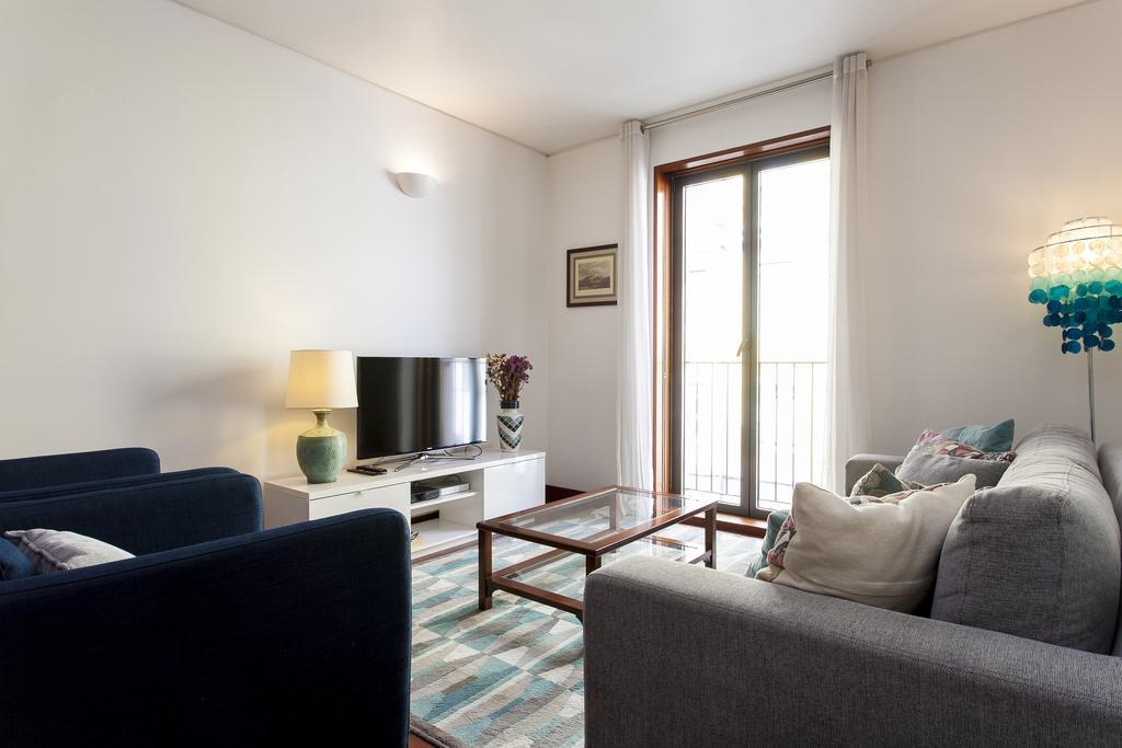 Charming 2-bedroom In The Centre Apartamento