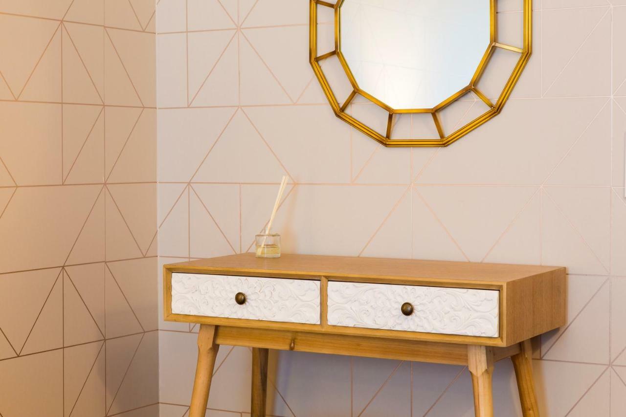 Charming 2-bedroom In The Centre Apartamento *